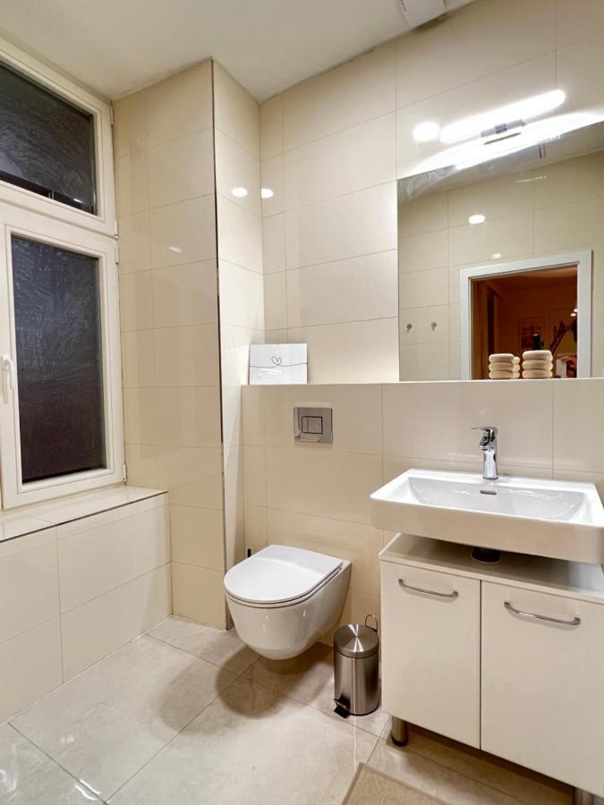 New Apartments Chain Florenc Πράγα Εξωτερικό φωτογραφία