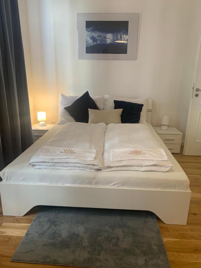 New Apartments Chain Florenc Πράγα Εξωτερικό φωτογραφία
